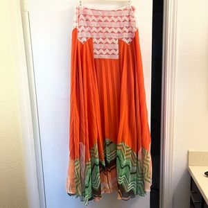 Monravia women's skirt